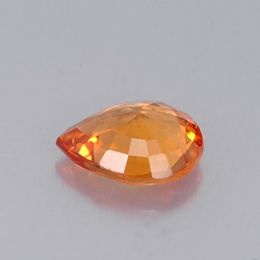 0.60克拉天然橙色蓝宝石，梨形，6×5毫米，VVS-VS