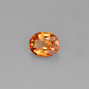 0.79克拉天然橙色蓝宝石，椭圆形切割，5.9×4.9毫米，IF