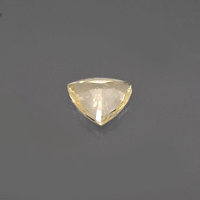 0.78克拉天然黄色蓝宝石，三角形，6.3×6毫米，VVS