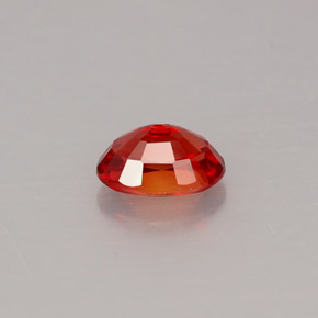 0.62克拉天然橙色蓝宝石，椭圆形切割，5.9×3.9毫米，VS