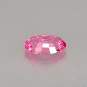 0.56克拉天然粉色蓝宝石，椭圆形切割，6.2×4.3毫米，VVS-VS
