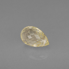 1.38克拉天然黄金色蓝宝石，水滴珠形切工，7.4×4.5毫米，VS-SI