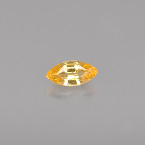 0.33克拉天然橙色蓝宝石，马眼形，6.1×3毫米，VVS-VS
