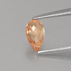 0.91克拉天然橙色蓝宝石，水滴珠形切工，6.8×4.1毫米，VVS-VS