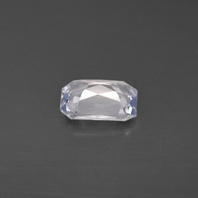 0.98克拉天然白色蓝宝石，祖母绿式切割，6.9×4.8毫米，VVS