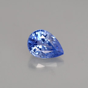 0.98克拉天然蓝宝石，梨形，6.9×5毫米，VVS