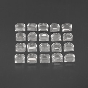天然白色蓝宝石，方形，2.3×2.3毫米，VVS-VS