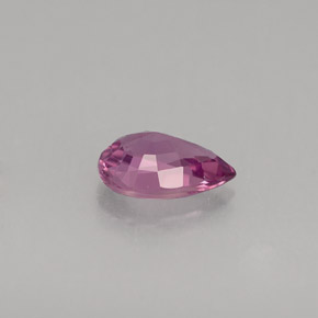 0.52克拉天然紫罗兰色蓝宝石，梨形，6.1×4.1毫米，VVS
