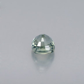 0.62克拉天然绿色蓝宝石，垫形剪裁，4.3×4.3毫米，VS
