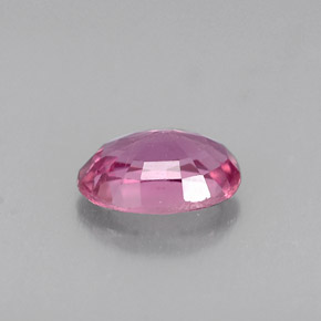 0.68克拉天然粉色蓝宝石，椭圆形切割，6.2×4.3毫米，VVS-VS
