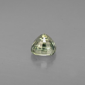 0.58克拉天然绿色蓝宝石，垫形剪裁，4.3×4.2毫米，VVS