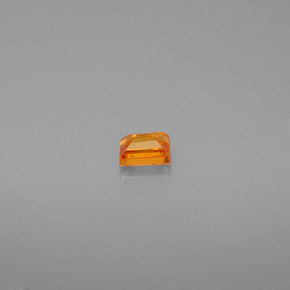 0.25克拉天然橙色蓝宝石，长方形切工，3.7×2.7毫米，VS