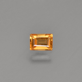 0.24克拉天然橙色蓝宝石，长方形切工，4×3毫米，VVS