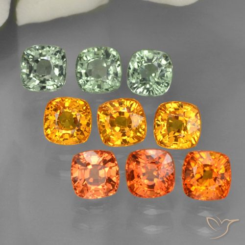 5.01天然多色蓝宝石，垫形剪裁，4.3×4.3毫米，VVS-VS