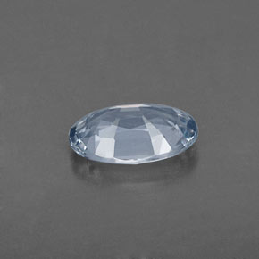 0.52克拉天然灰色蓝宝石，椭圆形切割，6.1×4毫米，VVS-VS