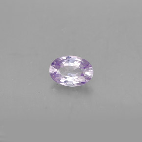 0.53克拉天然紫罗兰色蓝宝石，椭圆形切割，5.9×4.1毫米，VVS-VS