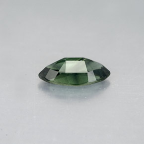 1.40克拉天然绿色蓝宝石，马眼形，9.9×5毫米，VS