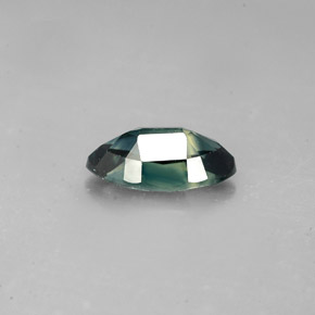 1.47克拉天然绿色蓝宝石，马眼形，9.4×5.2毫米，VVS