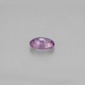 0.59克拉天然紫罗兰色蓝宝石，椭圆形切割，6.1×4.1毫米，VS