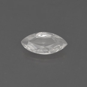 0.54克拉天然白色蓝宝石，马眼形，7.9×4毫米，VVS