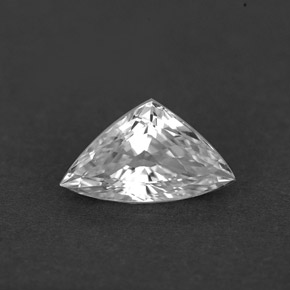1.62克拉天然白色蓝宝石，三角形，10×5.7毫米，VVS