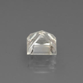 1.49克拉天然白色蓝宝石，方形，5.9×5.8毫米，VVS-VS