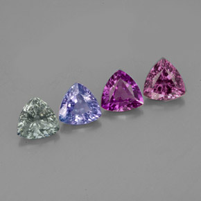天然多色蓝宝石，三角形，5.1×5.1毫米，VVS-VS