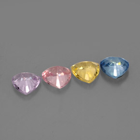 天然多色蓝宝石，三角形，5×4.9毫米，VVS-VS