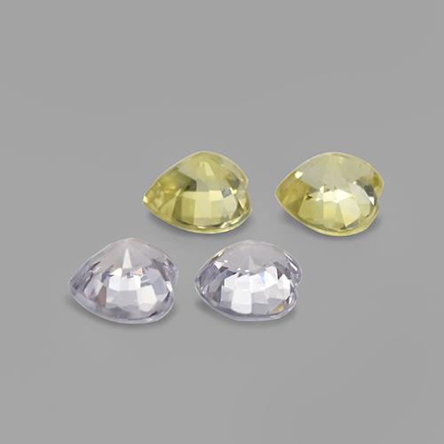 1.38天然多色蓝宝石，心形，4.1×4.1毫米，VVS-VS
