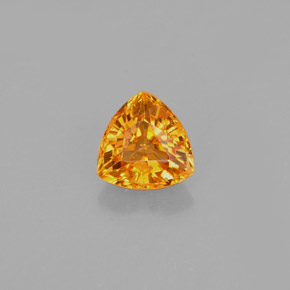 0.88克拉天然橙色蓝宝石，三角形，5.7×5.7毫米，VS