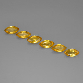 天然黄色蓝宝石，马眼形，6.2×3.1毫米，VVS-VS