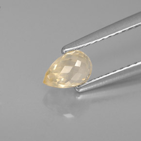 0.85克拉天然黄色蓝宝石，水滴珠形切工，5.7×4.1毫米，VS
