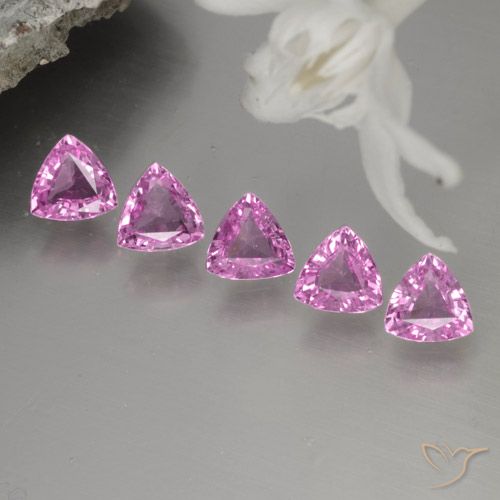 1.20天然粉色蓝宝石，三角形，4.1×3.9毫米，VVS-VS