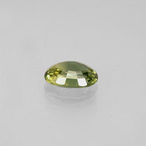 0.62克拉天然多色蓝宝石，椭圆形切割，6.1×4.2毫米，VVS