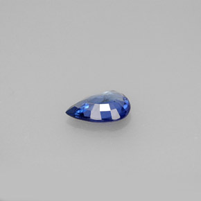 0.66克拉天然蓝宝石，梨形，7.1×5毫米，VVS
