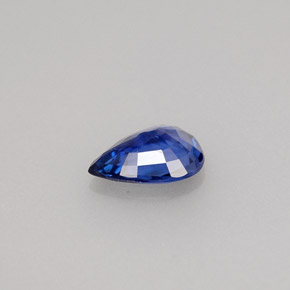 0.66克拉天然蓝宝石，梨形，6.9×5.1毫米，VS