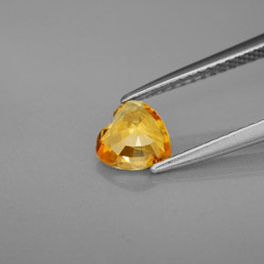 0.88克拉天然黄色蓝宝石，心形，6×6毫米，VVS-VS