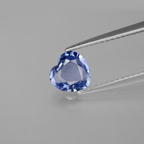 0.93克拉天然蓝宝石，心形，6.4×6.4毫米，VVS-VS