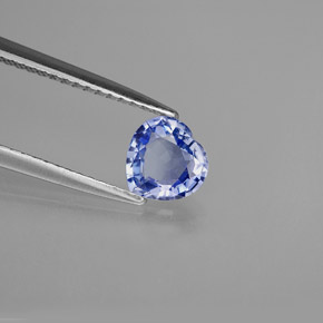0.78克拉天然蓝宝石，心形，6×5.9毫米，VVS-VS