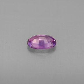 0.60克拉天然紫色蓝宝石，椭圆形切割，6.1×4.2毫米，VVS-VS