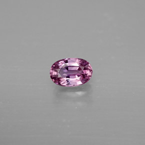 0.71克拉天然紫罗兰色蓝宝石，椭圆形切割，6.1×4.1毫米，VVS-VS