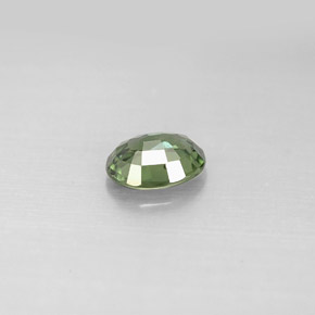 0.76克拉天然绿色蓝宝石，椭圆形切割，6.2×4.8毫米，VS