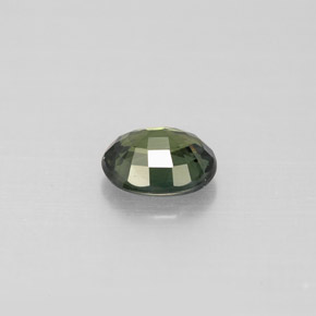 0.78克拉天然绿色蓝宝石，椭圆形切割，5.9×4.9毫米，VS