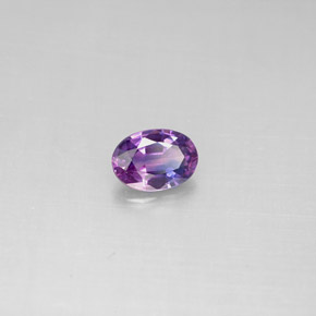 0.52克拉天然紫罗兰色蓝宝石，椭圆形切割，5.9×4.2毫米，VVS