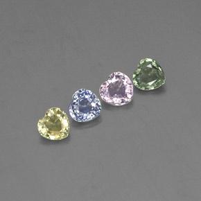 1.30天然多色蓝宝石，心形，4.2×4毫米，VVS-VS