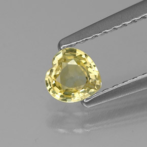 0.38克拉天然黄色蓝宝石，心形，4.5×4.4毫米，VVS