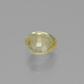 0.38克拉天然黄色蓝宝石，心形，4.5×4.4毫米，VVS
