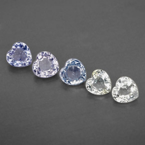 1.71天然多色蓝宝石，心形，4.2×4.1毫米，VVS