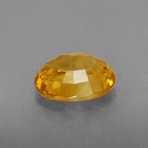 2.04克拉天然黄金色蓝宝石，椭圆形切割，8.4×6.7毫米，VS