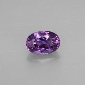 0.70克拉天然紫罗兰色蓝宝石，椭圆形切割，6×4.1毫米，VS